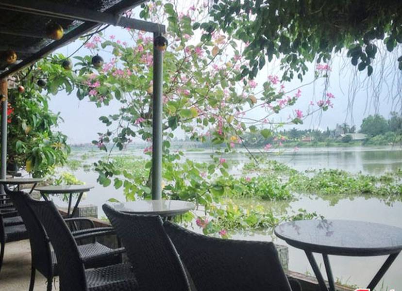 Sông Trăng Cafe - Top 10 quán cafe bờ sông nổi tiếng tại Biên Hòa
